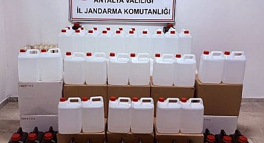 Antalya'da 500 litre kaçak etil alkol ele geçirildi