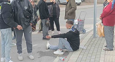 Antalya'da motosiklet ile elektrikli bisiklet çarpıştı: 3'ü çocuk 4 yaralı