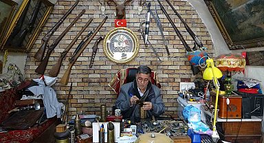 Antikacılardan antika tutkunlarına uyarı: "Her eski antika değil"