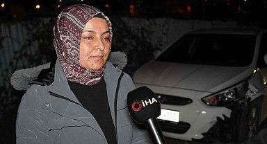 Arnavutköy'de başıboş at otomobillere çarptı: 2 araç hasar aldı