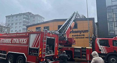 Ataşehir'de metal imalathanesinde yangın paniği