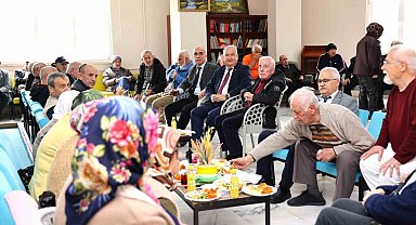 Atık kumaşlar huzurevine umut oldu