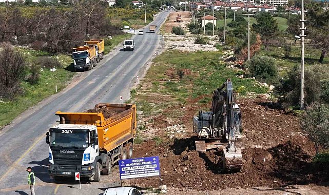 Aydın Büyükşehir, Akbük'te yol yenileme çalışmalarını sürdürüyor