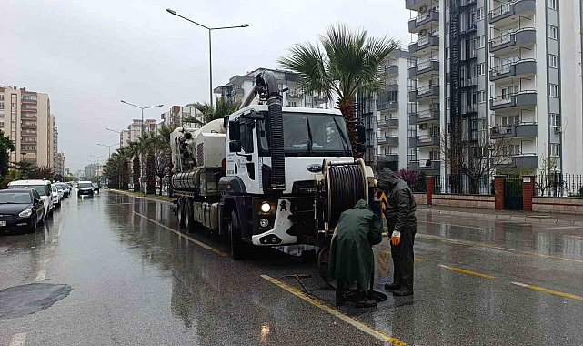Aydın Büyükşehir Belediyesi ve ASKİ ekipleri yağışa karşı teyakkuzda