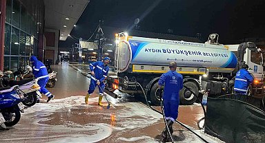 Aydın Büyükşehir'den bayram öncesi otobüs terminallerinde temizlik çalışması