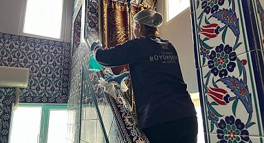 Aydın Büyükşehir'den Karacaören'de camilerde temizlik çalışması