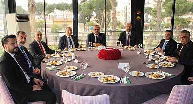 Aydın protokolü bayramlaştı