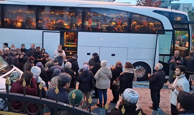 Aydınlı umreciler dualarla uğurlandı