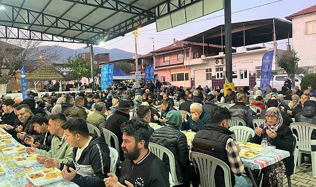 Aydınlılar Büyükşehir'in iftar sofrasında bir araya geldi