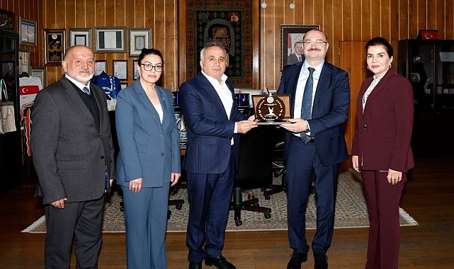 Azerbaycan Tıp Üniversitesi ile akademik iş birliği görüşmesi gerçekleştirildi