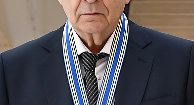 Azerbaycan'ın Halk Sanatçısı Rasim Balayev hayatını kaybetti