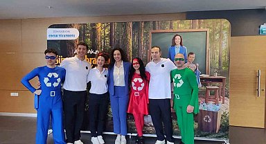 Azra Akın, Sinop'ta miniklere çevre bilinci anlattı