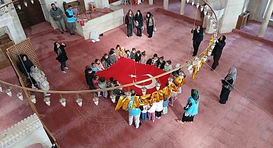 Babaeski'de minik öğrenciler Ramazan etkinliğinde cami ile tanıştı