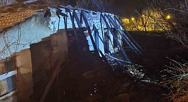 Babaeski'de müstakil ev yangını: 1 ölü