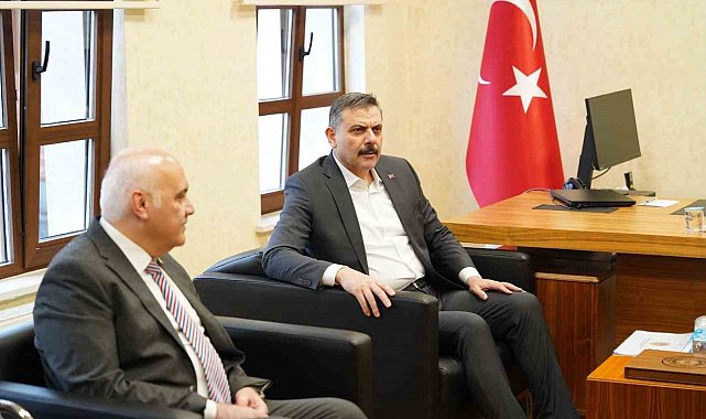 Bakan Çiftçi, Kızılcahamam İlçe Emniyet Müdürlüğü'nü ziyaret etti