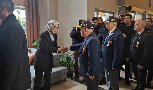 Bakan Göktaş Tekirdağ'da bayram programına katıldı