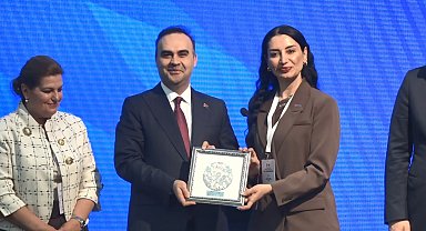 Bakan Kacır: "KOBİ'lerimize ve büyük ölçekli firmalarımıza, 50 milyon liraya kadar finansman sunuyoruz"