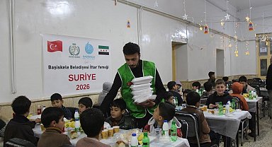 Başiskele Belediyesinden Suriye'de iftar sofrası