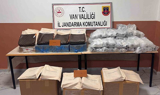 Başkale'de 3 milyon 460 bin TL değerinde kaçak eşya ele geçirildi
