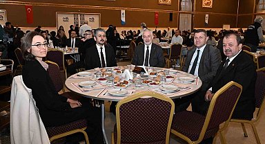 Başkan Başdeğirmen, üniversiteli gençlerle iftarda buluştu