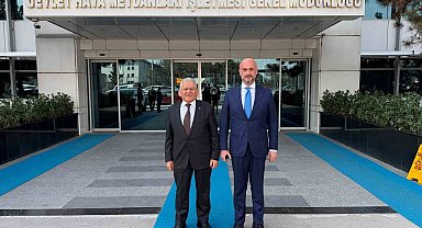 Başkan Büyükkılıç, DHMİ Genel Müdürü Çakmak'ı ziyaret etti