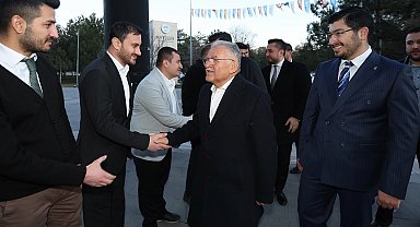 Başkan Büyükkılıç, gençlerle iftar sofrasında buluştu