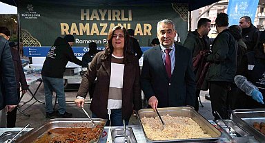 Başkan Çerçioğlu, ADÜ öğrencileri ile iftarda bir araya geldi