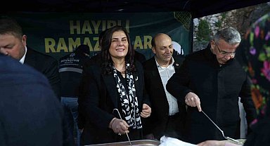 Başkan Çerçioğlu Köşk'te vatandaşlarla iftar sofrasında bir araya geldi