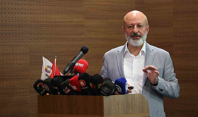 Başkan Çolakbayrakdar: "Yapay zekâ ve 3. nesil yazılım ile hızlı çözüm üretiyoruz"