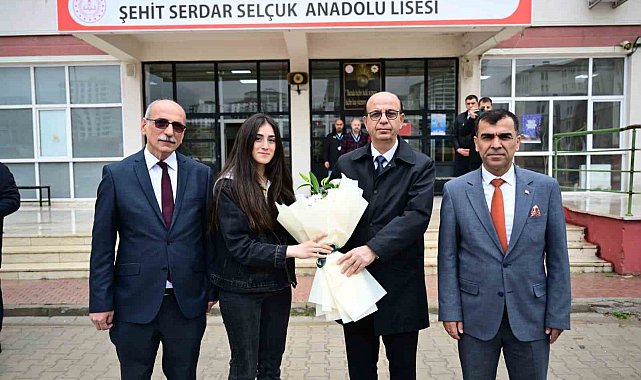 Başkan Geçit öğrencilerle buluştu: "Hedefiniz olsun, çok çalışın"
