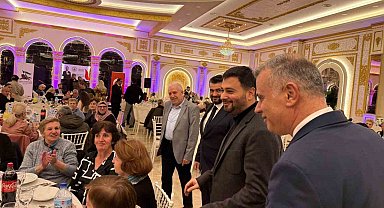 Başkan Öztekin Prizren'de Rumeli Türkleriyle aynı sofrayı paylaştı