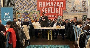 Başkan Uçar, TÜGVA iftarında gençlerle buluştu