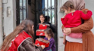 Başkan Yetişkin'den çocuklara bayram hediyesi