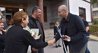 Başkan Zencirci, hastane çıkışı eve uğramadan belediyeye uğradı