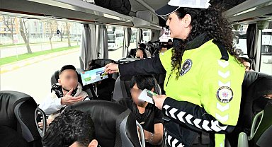 Batman'da bayram öncesi trafik bilgilendirme faaliyeti