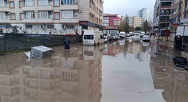Batman'da sağanak ve kar hayatı olumsuz etkiledi