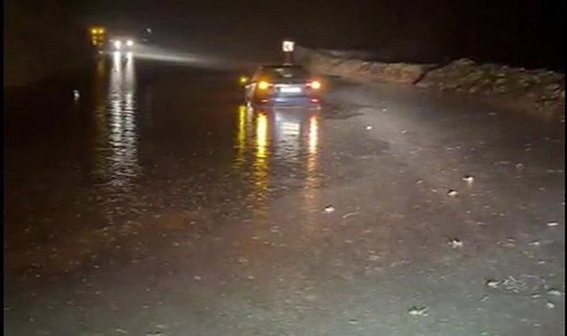 Batman'da şiddetli yağışlar hayatı olumsuz etkiledi