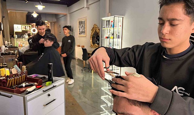 Bayram öncesi berber esnafının yoğunluğu başladı