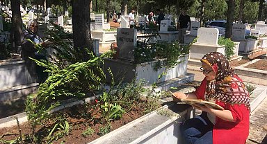 Bayramın ilk günü mezarlıklarda yoğunluk
