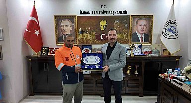 Belediye personeli haraketiyle yürekleri ısıttı