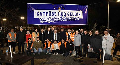 BEUN'da Rektör Özölçer öğrencilerle iftar sofrasında buluştu