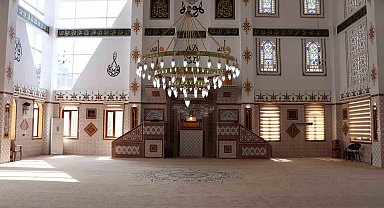 Beyağaç Merkez Çarşı Camii ibadete açıldı