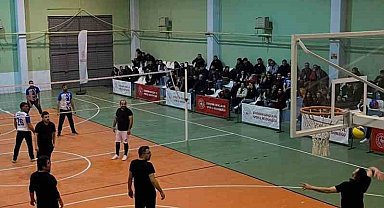 Beylikova'da voleybol turnuvası başladı