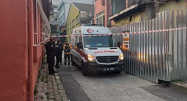 Beyoğlu'nda çıkan yangında 1 yaşındaki bebek hayatını kaybetti, 2 kişi yaralandı