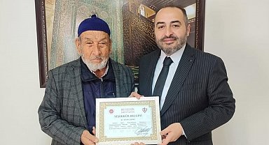 Beyşehirli 84 yaşındaki hafız Konya ikincisi oldu