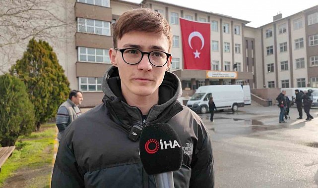 Bıçaklı saldırıda görgü tanığı dehşet anlarını anlattı: "Hoca koridora çıkınca yanında durduk ama elimizden bir şey gelmedi"