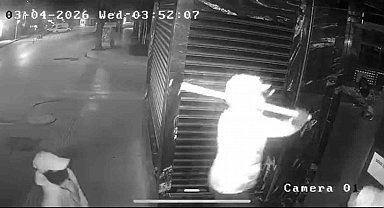 Bilecik'te 30 saniyelik kuyumcu soygununun görüntüleri ortaya çıktı