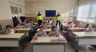 Bilecik'te öğrencilere trafik eğitimi verildi