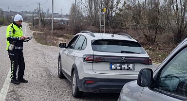 Bilecik'te trafik denetimleri aralıksız sürüyor