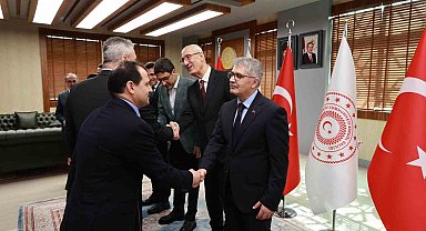 Bingöl'de resmi bayramlaşma töreni düzenlendi